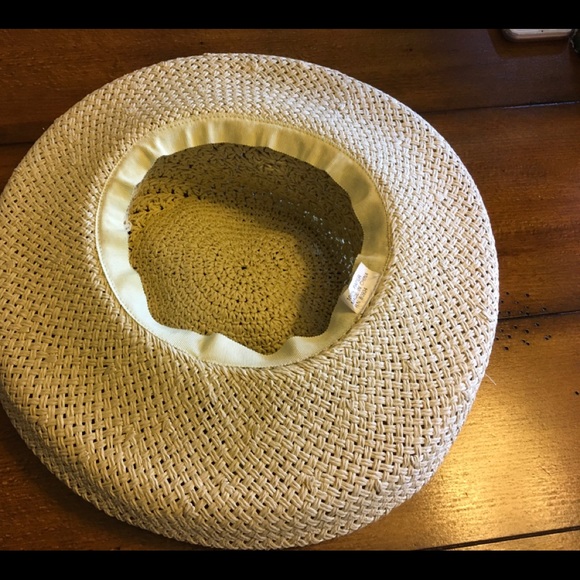 Fun & light weight Hat - Picture 2 of 2